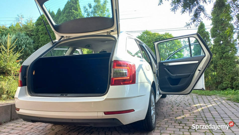 koda Octavia DSG Salon Serwis ASO 15 TSI 150 pomorskie Gdańsk