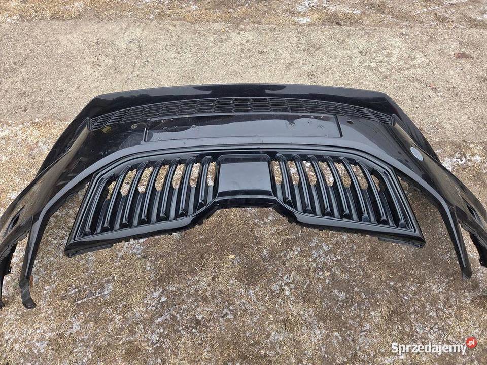 Zderzak przód przedni Skoda Octavia III RS Lift osobowe sprzedam