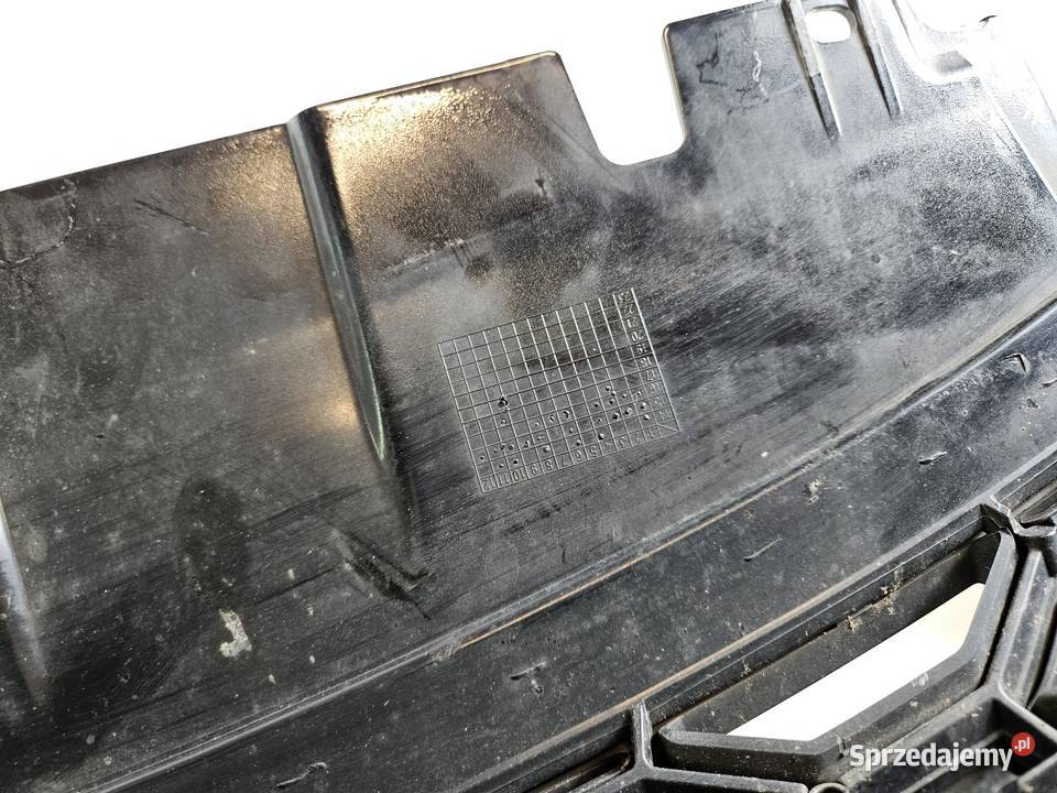 LAND ROVER DISCOVERY SPORT 1419 GRILL ATRAPA