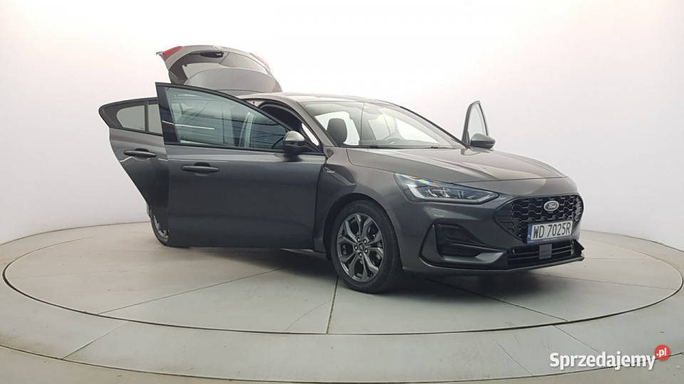 Ford Focus 10 EcoBoost mHEV STline X Z Polskiego automatyczna