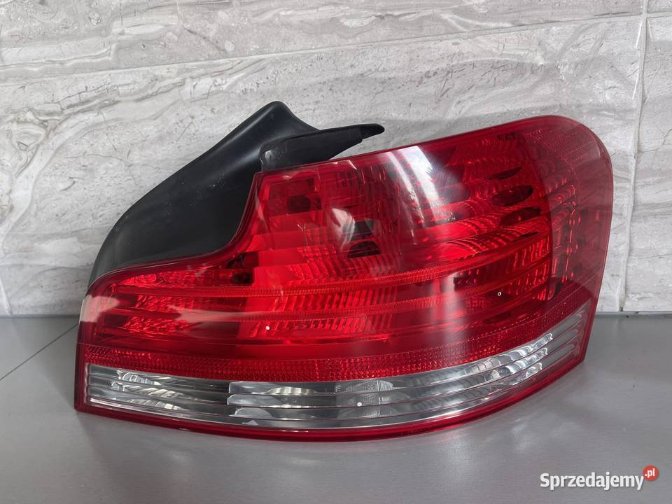 BMW 1 COUPE CABRIO E82 E88  PRAWA LAMPA TYŁ prawe Ostroróg