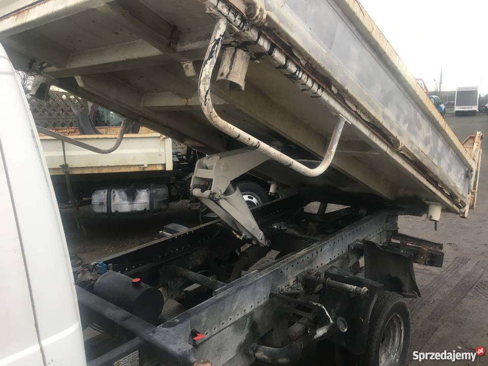 HYUNDAI H1 25 TD KIPPER WYWROTKA TRZYSTRONNA 161000km