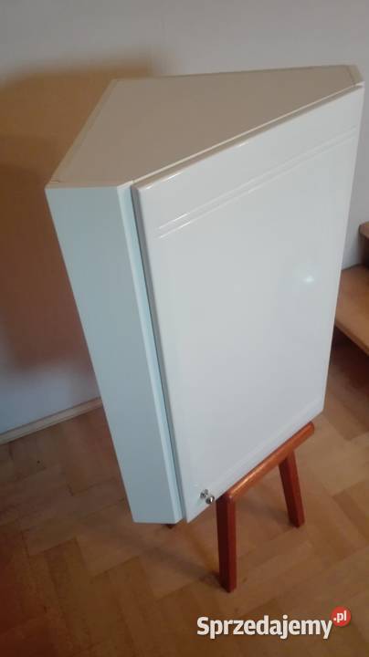 Narożna szafka łazienkowa Puławy sprzedam