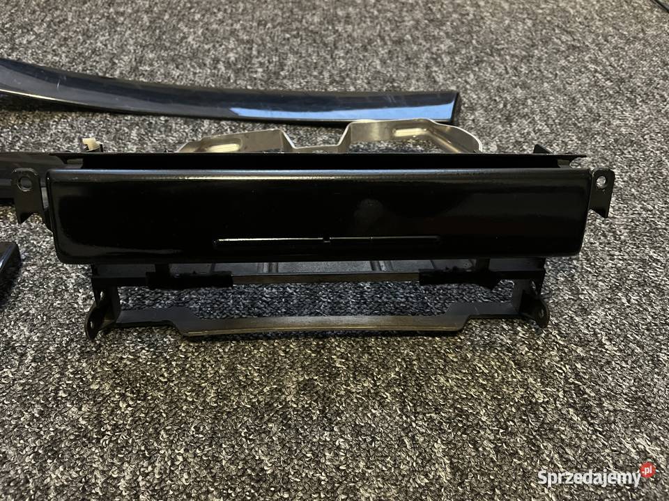 Bmw e39 dekory pianoblack na deske rozdzielcza