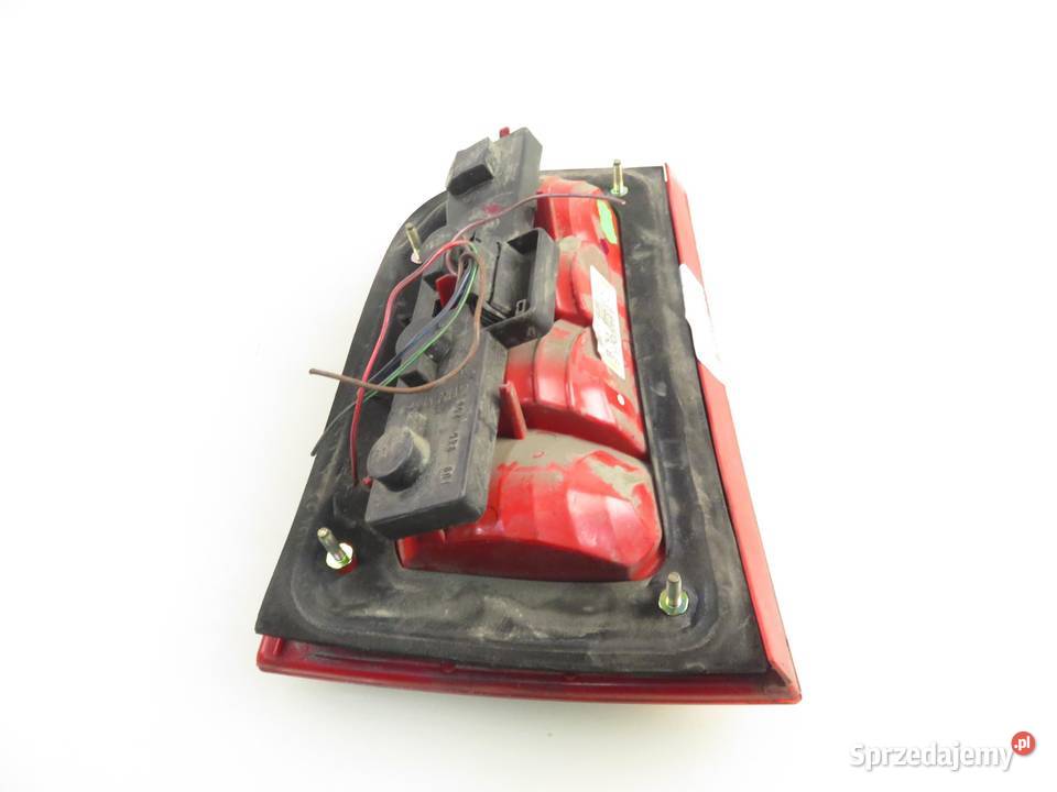 LAMPA PRAWA TYLNA SKODA OCTAVIA I 1U5945096B