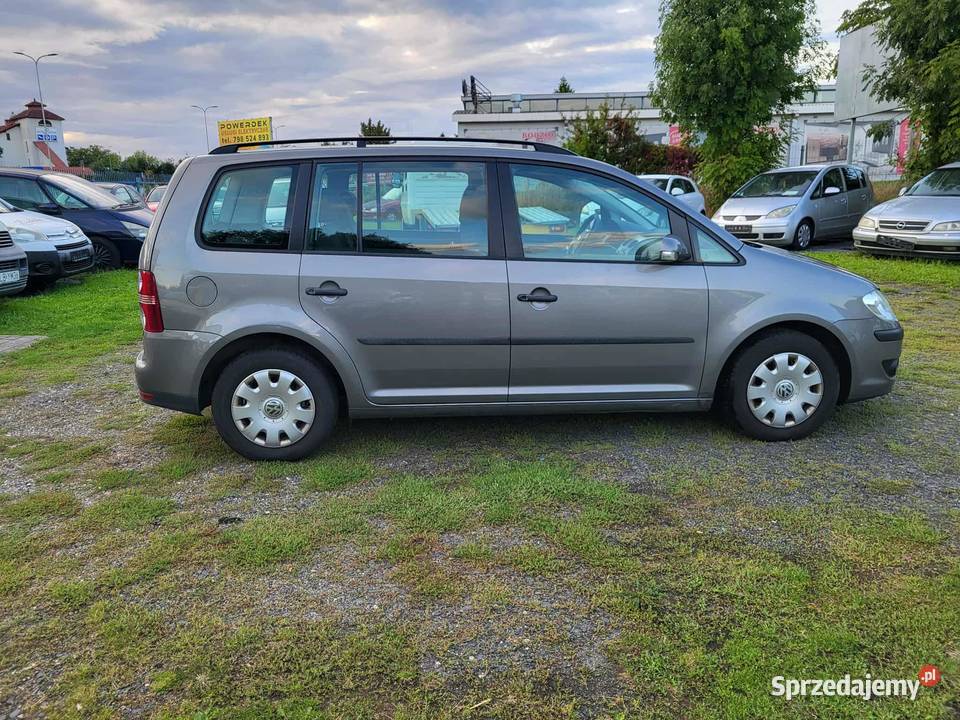 VW Touran 19 TDI Rok produkcji 2008 Touran Lubań