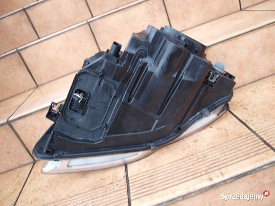 Audi A4 B7 lampa prawa przód Bi xenon 2004 2007r Lampy przednie Kalisz