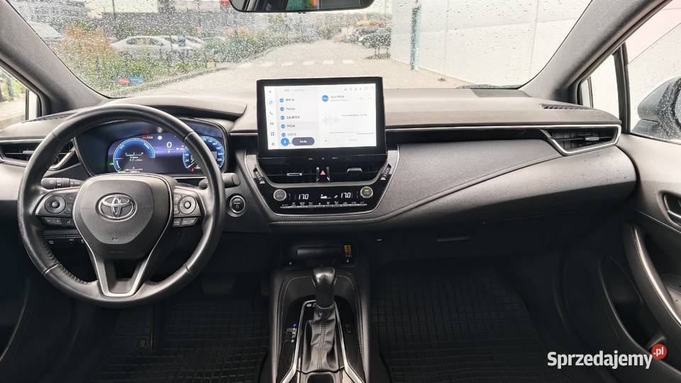 Toyota Corolla 18 Hybrid 140 2023 Style SalonPL automatyczna Warszawa sprzedam