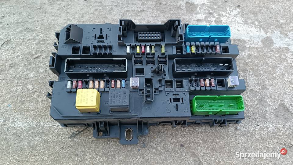 13145043 Skrzynka bezpieczników Opel Astra H III małopolskie Radłów