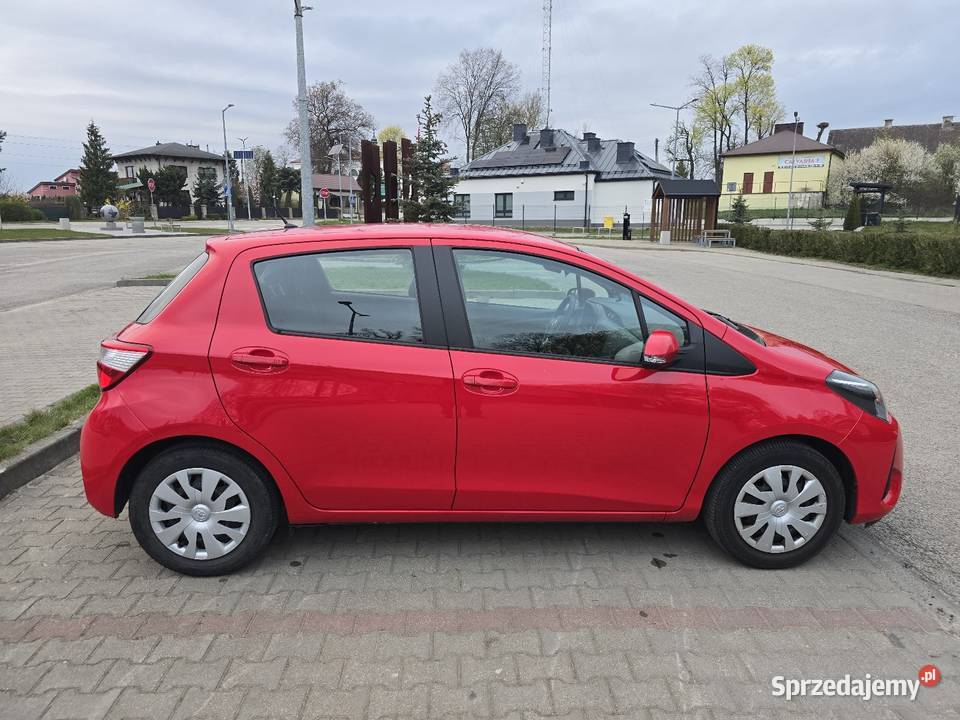 Toyota yaris 10 2018r idealna mały przebieg centralny zamek