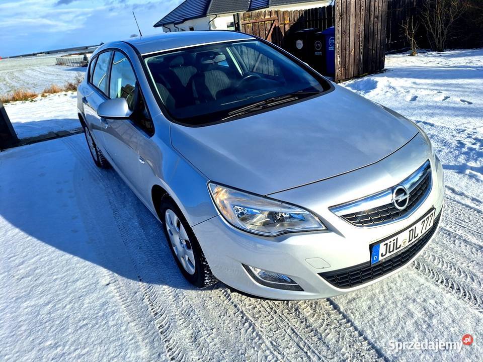 Opel Astra J Benzyna 5 drzwi Podgrzewane fotele Grudziądz