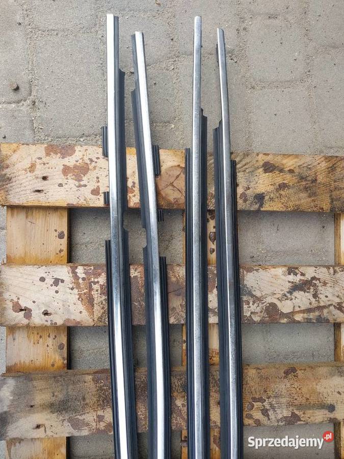 Listwy drzwi szybowe zgarniające Volvo XC90 0214 sprzedam
