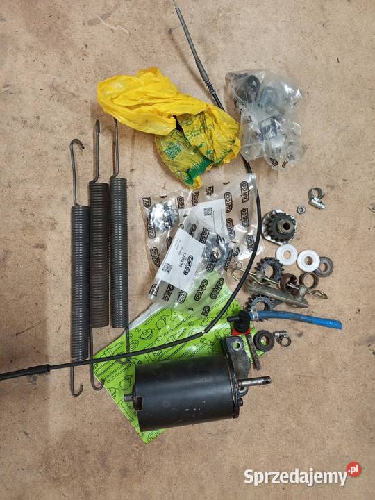 Traktorek kosiarka Ogrodowy z pługiem śnieżnym