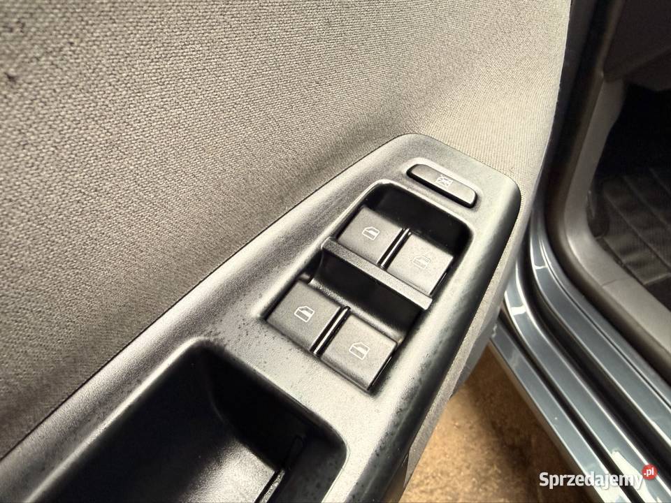 VW Polo 14 80 2007 Klimatronic tempomat PDC hak manualna śląskie Będzin