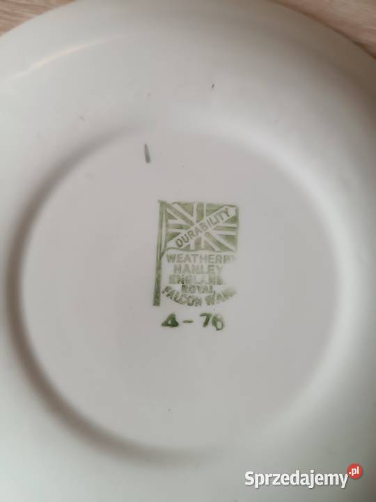Angielski porcelanowy talerzyk z wizerunkiem Porcelana i szkło Gorlice