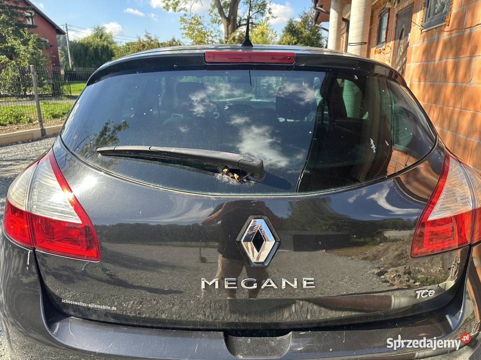 MEGANE 3 Klapa tył NV676 Narama