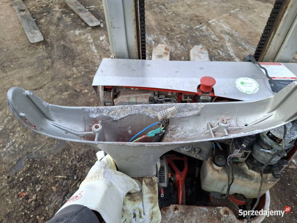 Paleciak elektryczny Linde L10 2007 produkcji Wózki widłowe Targoszyn