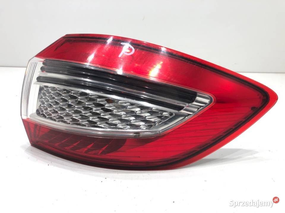 LAMPA PRAWY TYŁ FORD MONDEO MK4 Kombi 0715 Lampy tylne podkarpackie sprzedam