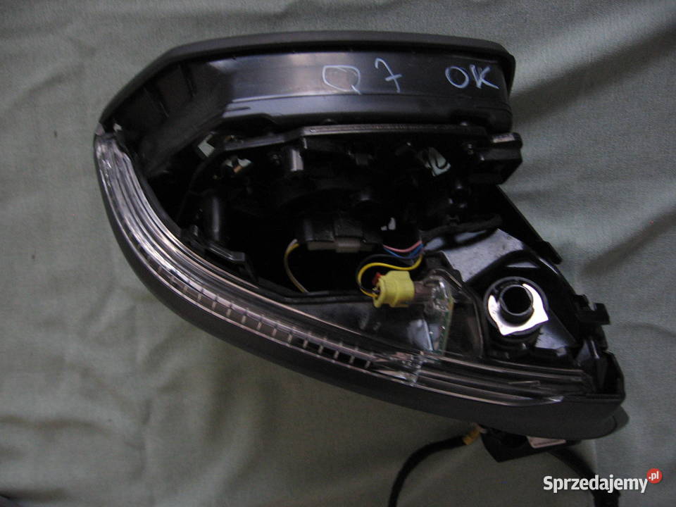 4M1857410BG9B9 Audi Q7 Lusterko prawe Oryginalne