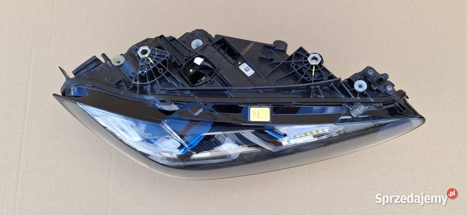 BMW M3 G80 M4 G82 4 G22 G23 G26 REFLEKTOR PRAWY Bieleń