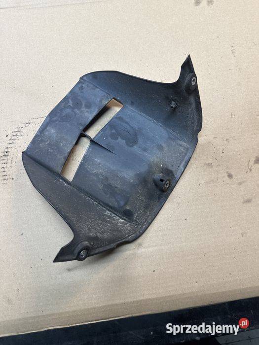 Błotnik Tył Yamaha R6 RJ15 Nadkole wielkopolskie