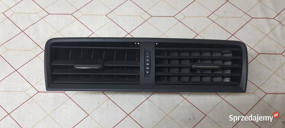 Fabia III Kratka Nawiewu Środkowa 6V0820951B lubuskie Nowa Sól