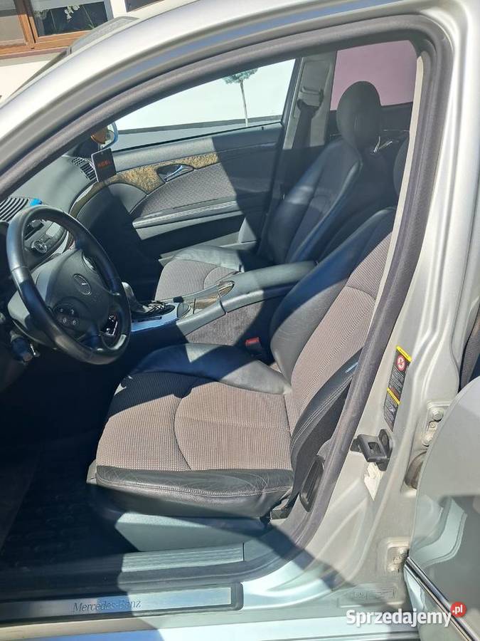 MercedesBenz Klasa E W211 2003 Klasa E łódzkie