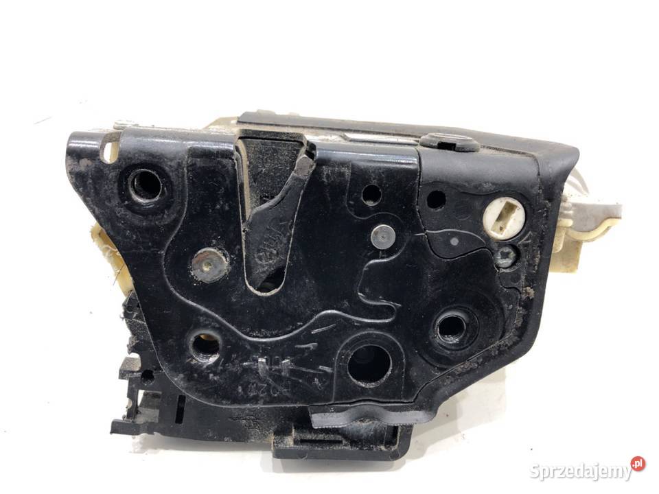 ZAMEK DRZWI PRAWY TYŁ VW PASSAT B6 Kombi sprzedam