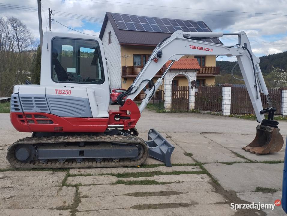minikoparka takeuchi tb250 5 ton Sucha Beskidzka
