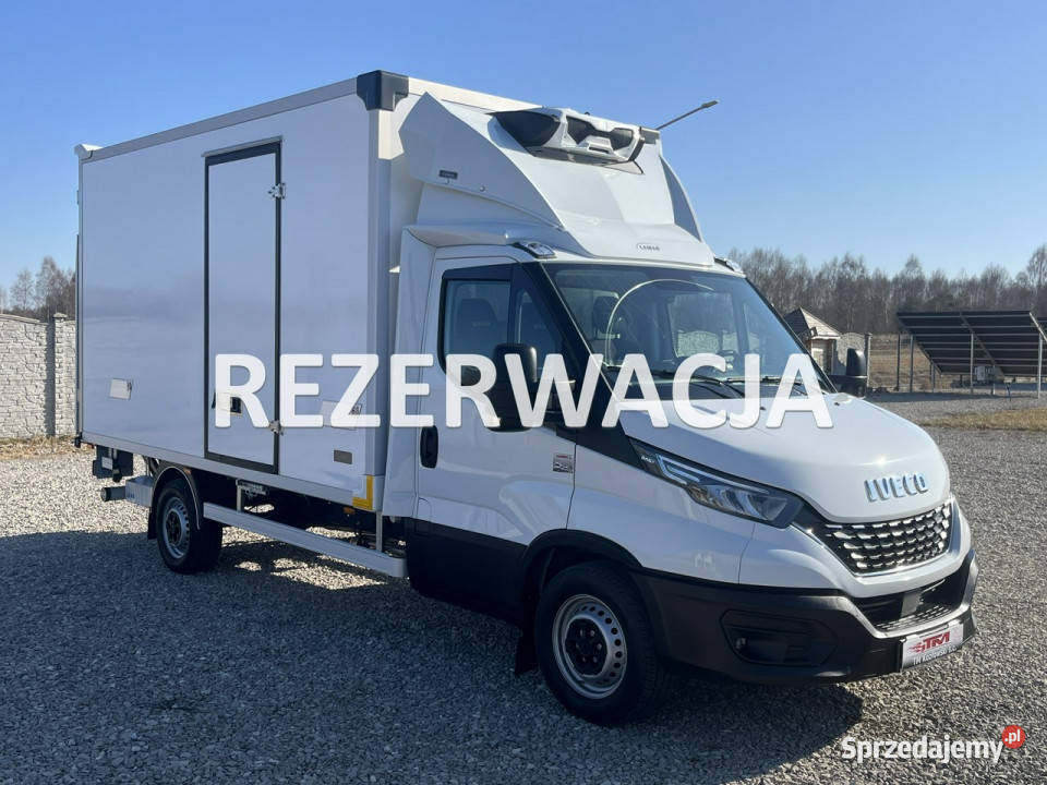 Iveco Daily 35S18 HiMatic Winda750 Chłodnia