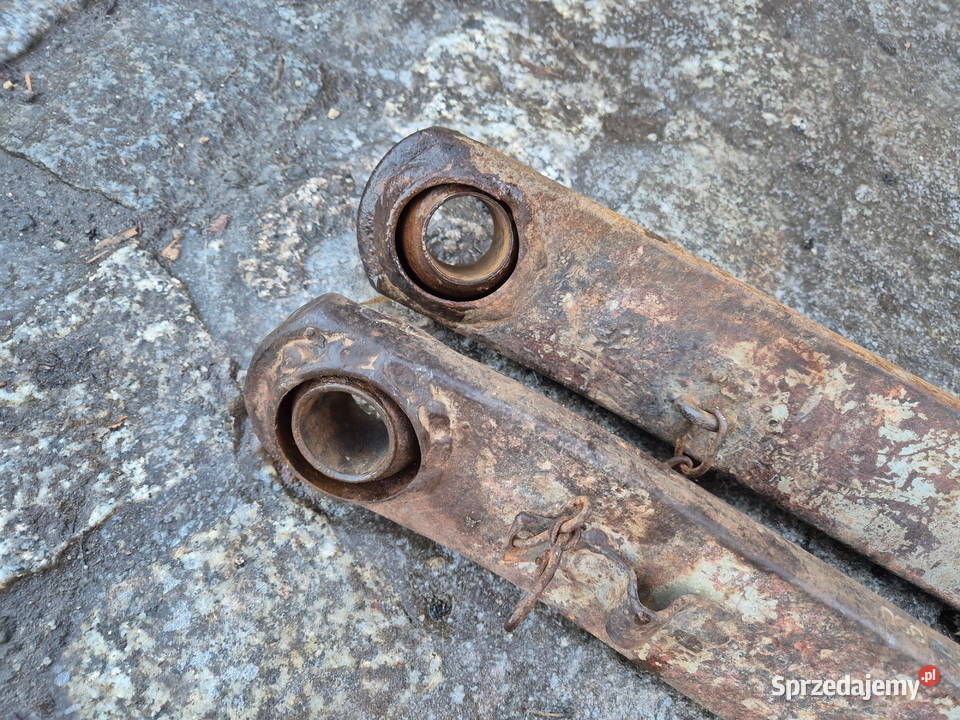 Cięgła Ursus C330 cięgło podnośnika ramię