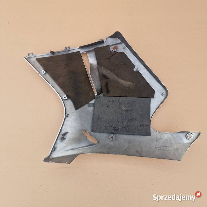 HONDA CBR 1100 XX 9607 OWIEWKA BOK BOCZEK OSŁONA Szyby i owiewki Bieleń sprzedam