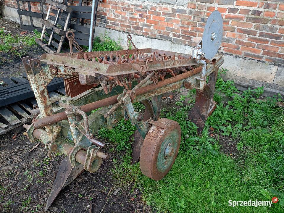 Pług 3 skibowy ładny nieuszkodzony Gostyń