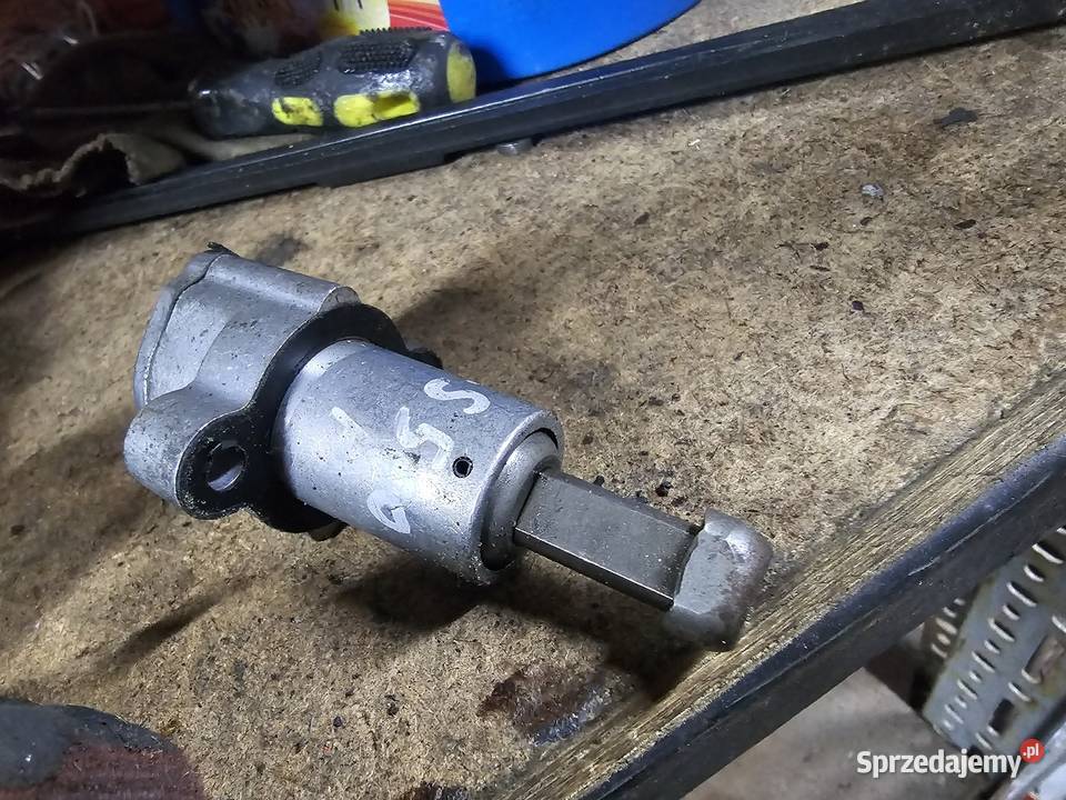 Suzuki GS 500 napinacz rozrządu GS500 popychacz Jelenia Góra