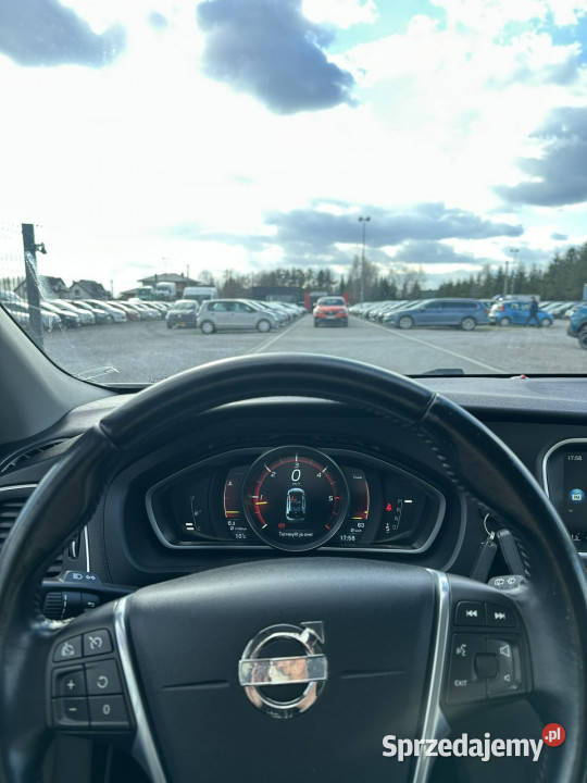 Volvo V40 II 2012 VAT marża Lipówki