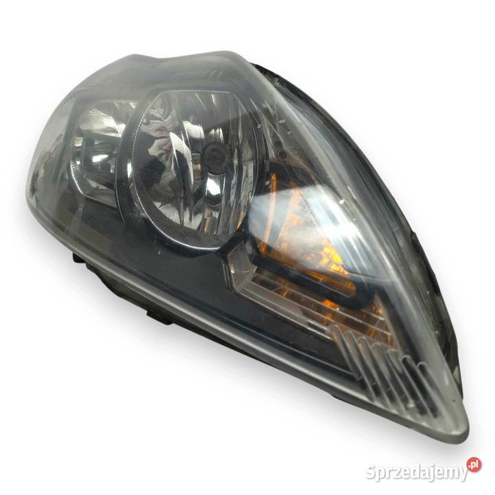 LAMPA PRAWA Ford Focus mk 2 CC LIFT 0711 prawy sprzedam