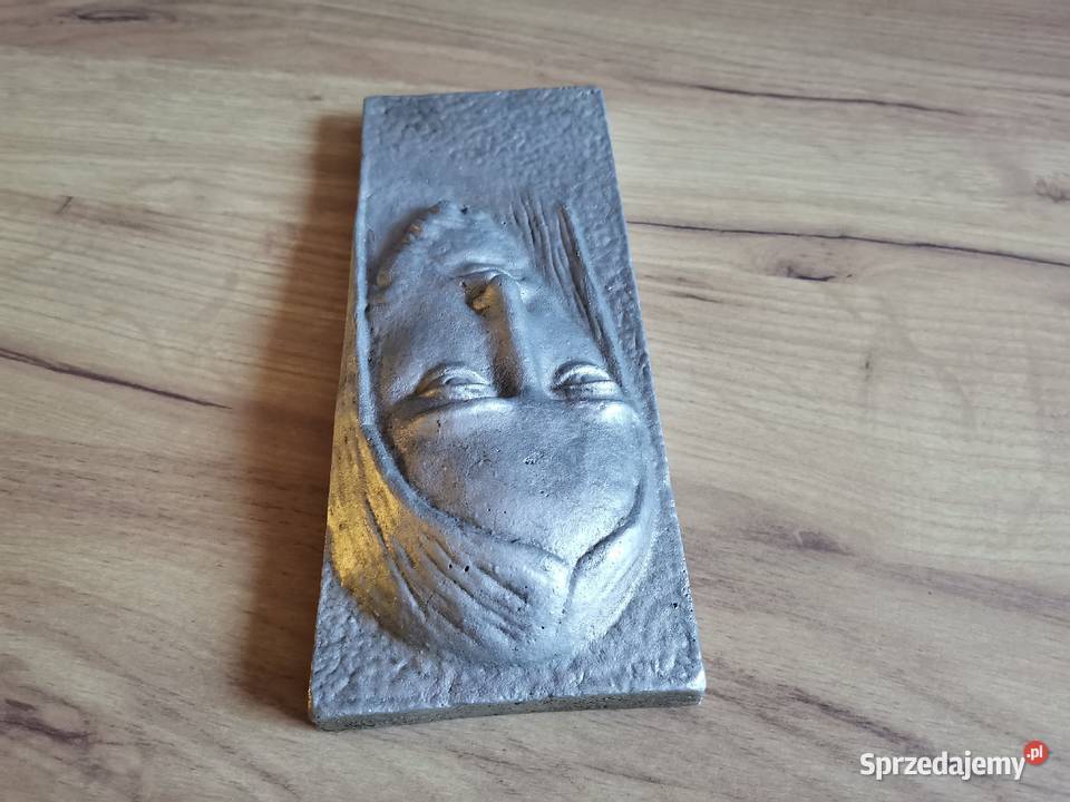 Stara płaskorzeźba metalowy relief Jezus odlew Katowice