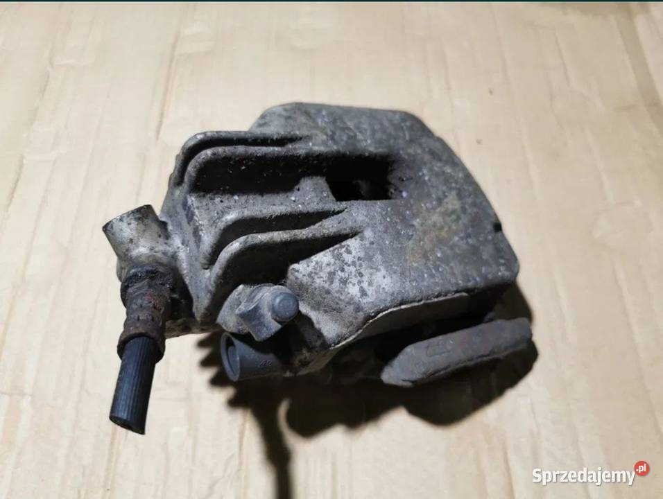 Zacisk hamulcowy lewy tył BMW e39 osobowe