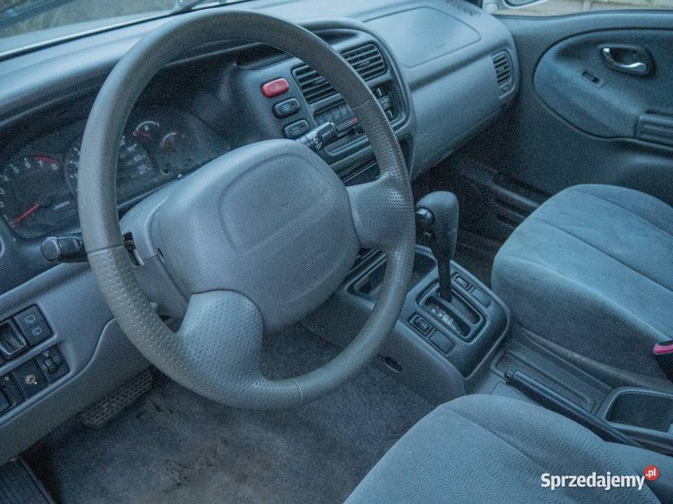 Grand Vitara xl7 I karoseria rama części buda osobowe dolnośląskie Ręszów