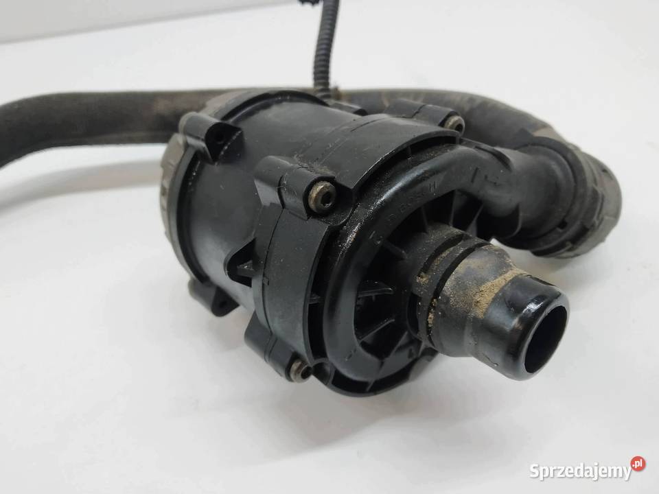 POMPA WODY DODATKOWA 0392024064 Bmw Seria 5 VII osobowe