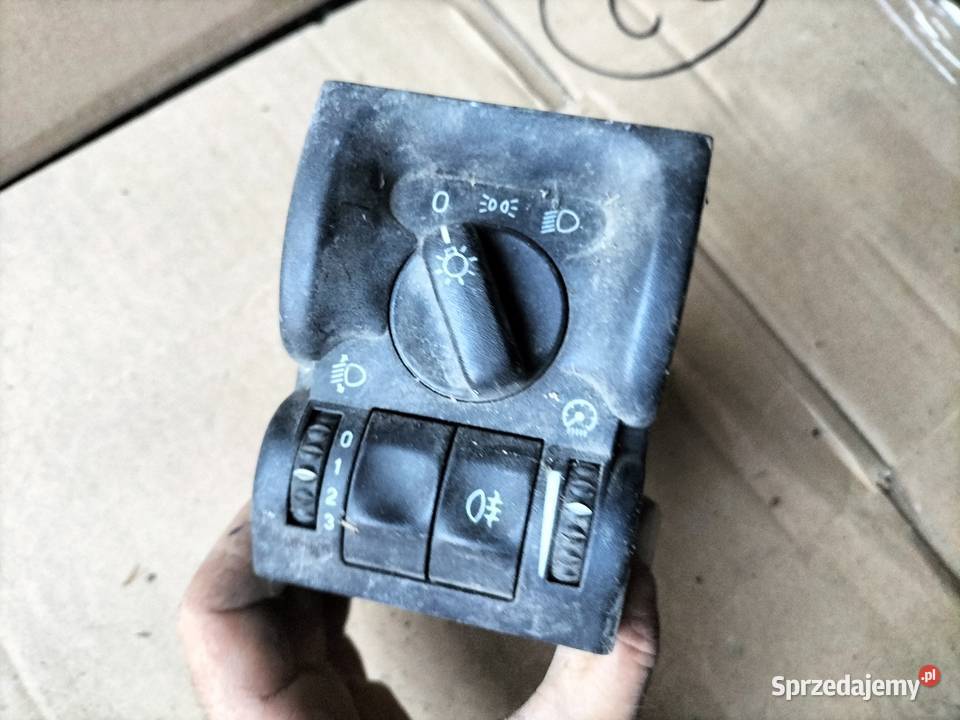 WŁĄCZNIK PRZEŁĄCZNIK ŚWIATEŁ OPEL VECTRA B Kamień-Kolonia