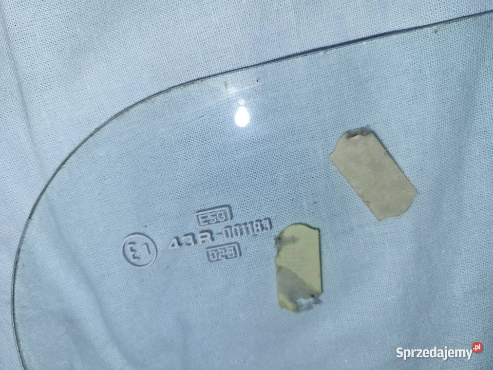 Trabant 601 Nowa szyba karoseryjna boczna stary