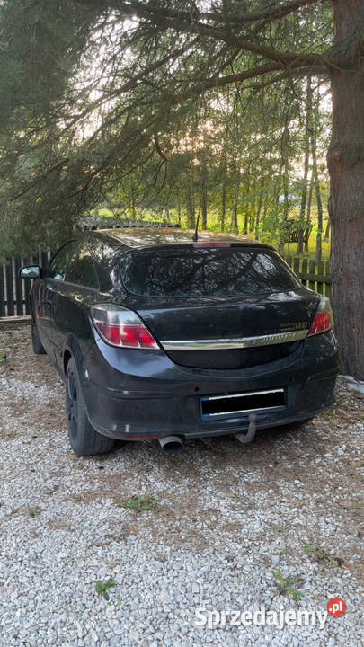OPEL ASTRA GTC 20t Radgoszcz