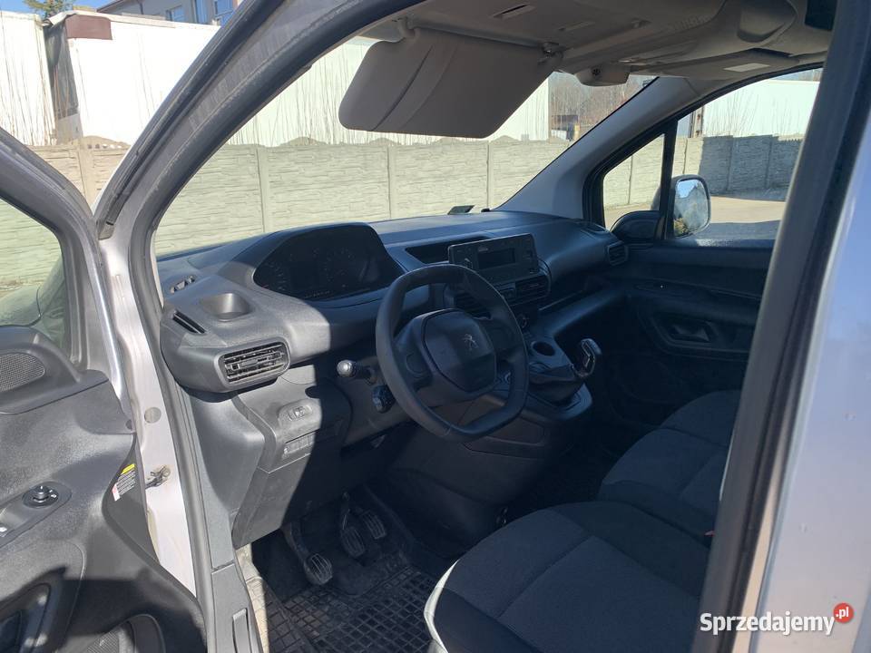 Polski salon Bezwypadkowa vat 23 1500cm3 Myszków