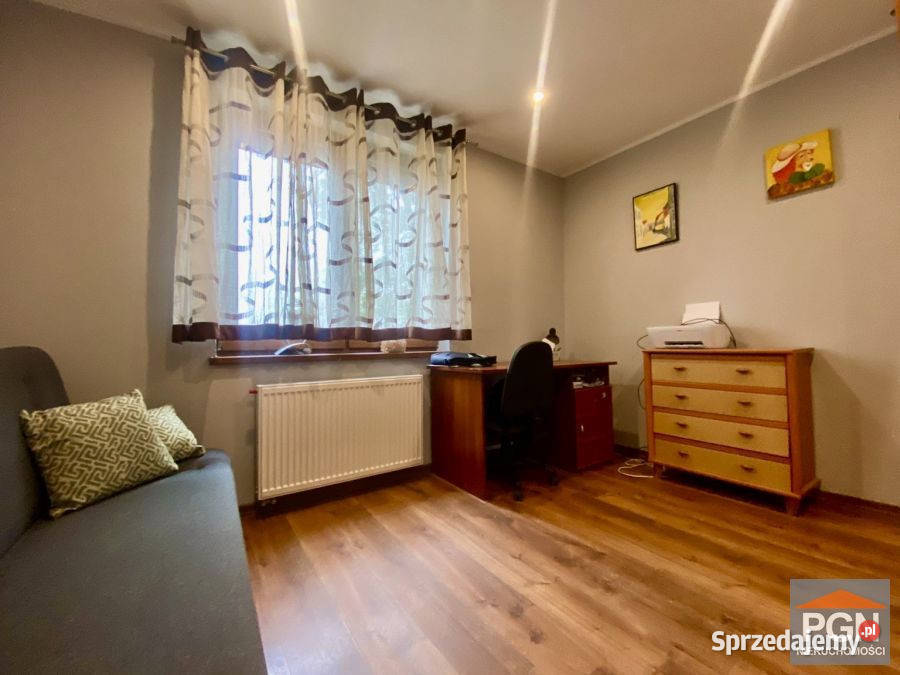 Dom wolnostojący do sprzedania Trzebiatów 225m2 sprzedam