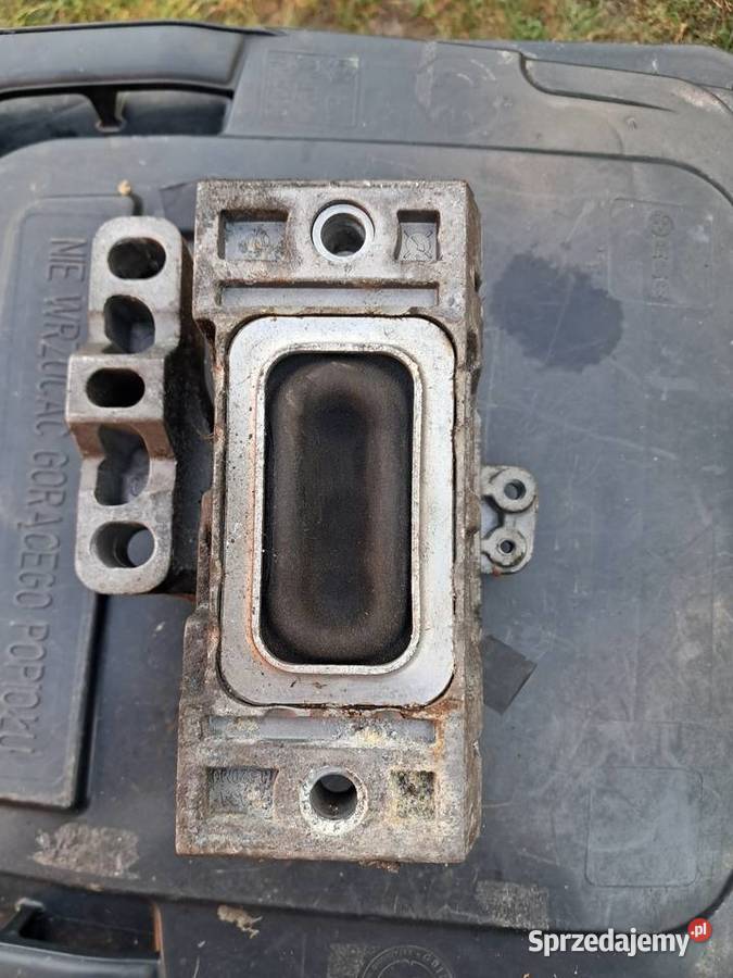 1J0 199 262 Poduszka mocowanie silnika prawa Rybnik