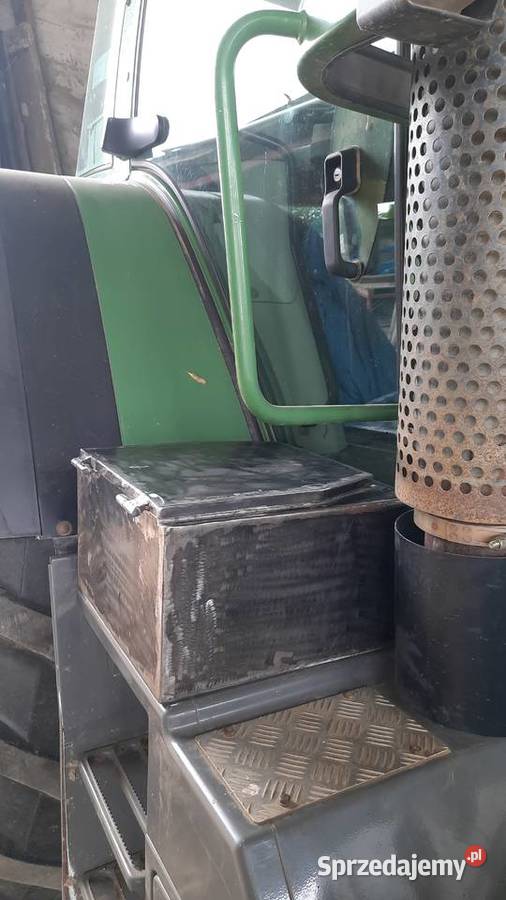 Skrzynka na narzędzia do fendt 718 Pozostałe Pisarzowice