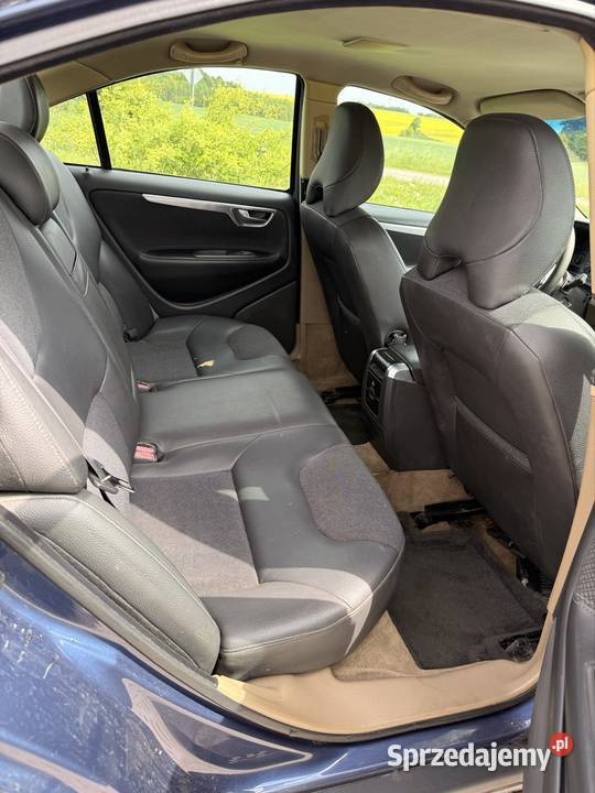 Volvo s60 25T AWD Sedan / Limuzyna