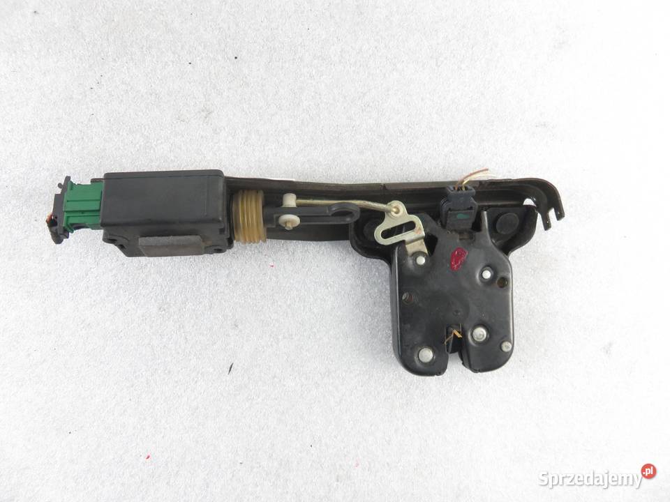 ZAMEK KLAPY AUDI TT 8N0827505A Zamki, wkładki i kluczyki sprzedam