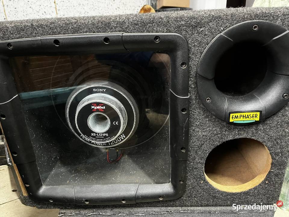 Sprzedam subwoofer z głosnikiem SONY Xplod